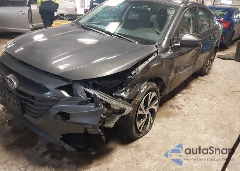 2023 Subaru Legacy Premium z USA, uszkodzony, nr VIN 4S3BWAC68P3012368